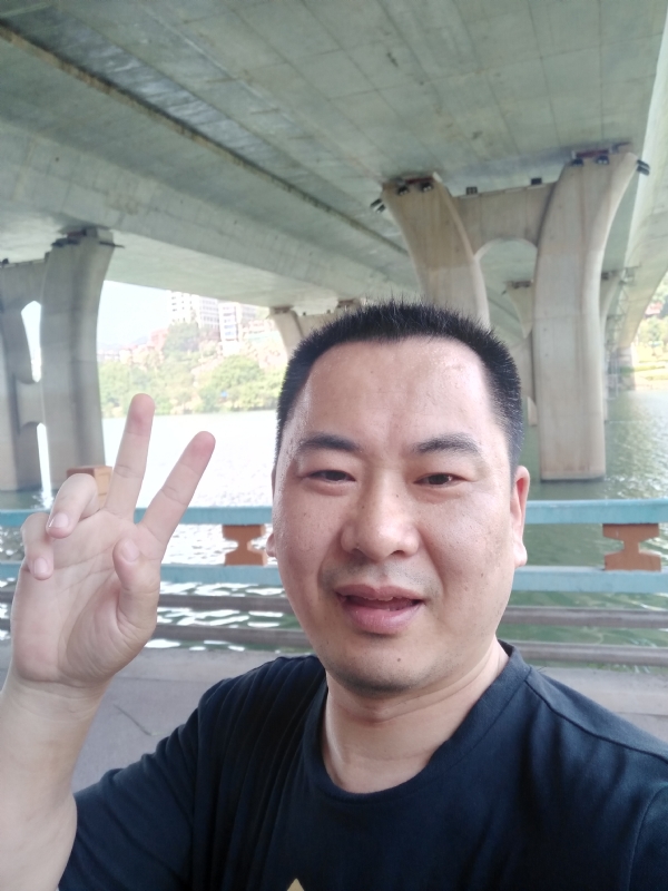 上人的第一张照片--松溪相亲网