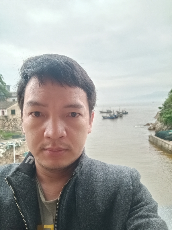 啊亮的第一张照片--松溪相亲网