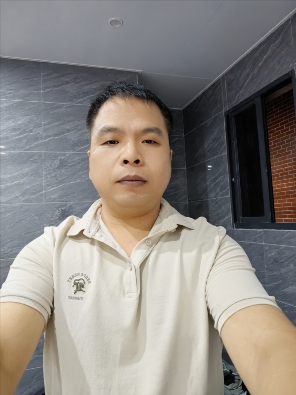 刘两水的第一张照片--松溪相亲网